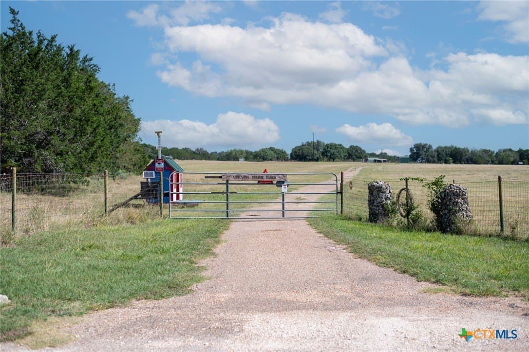 34.5 acres in Lampasas County gallery image 3