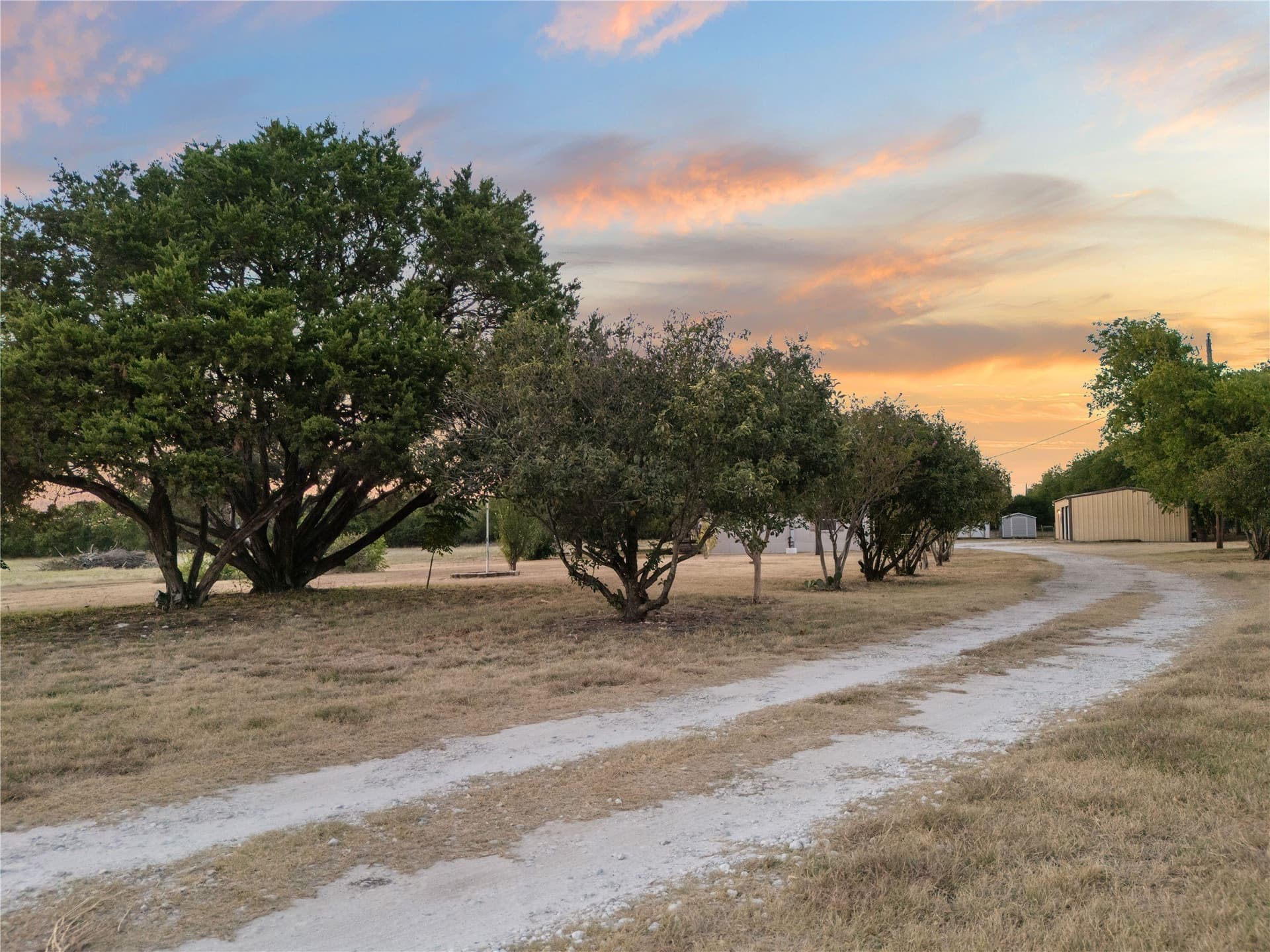 21.2 acres in McLennan County - photo 2