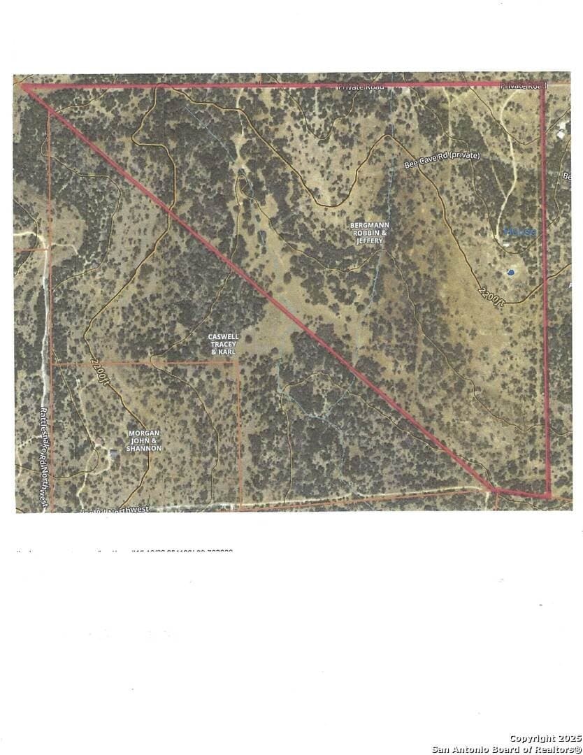 180 acres in Kerr County gallery image 3