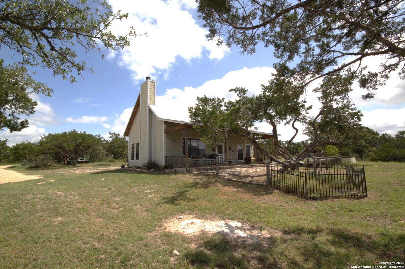 180 acres in Kerr County - photo 8