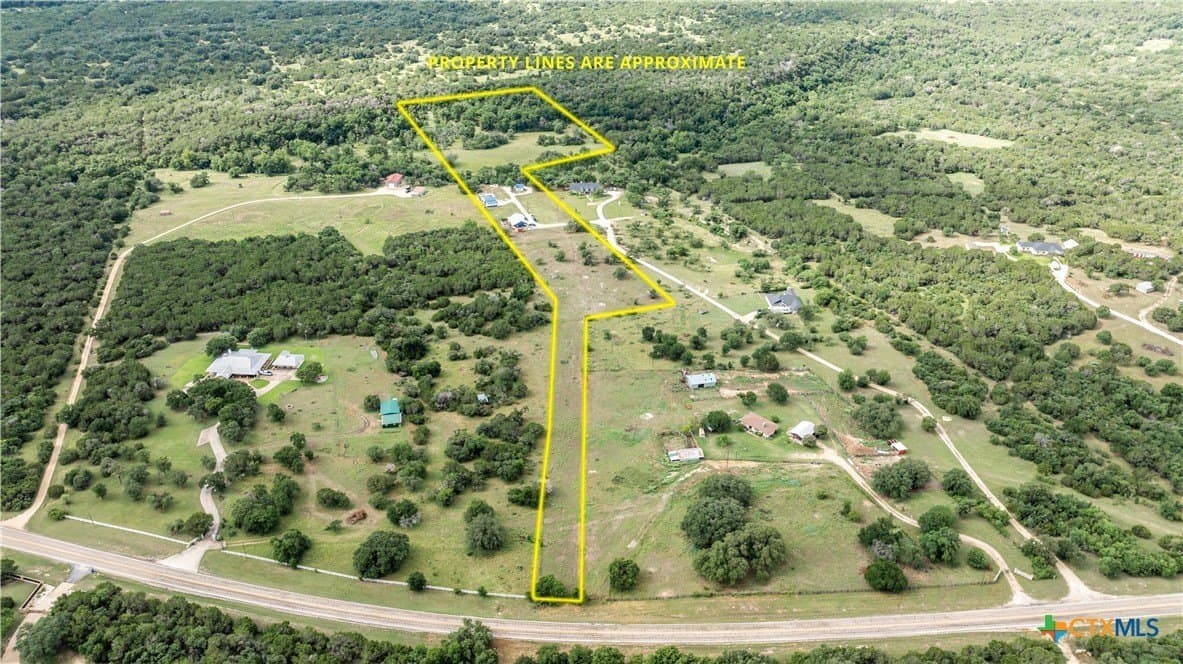 12.32 acres in Bell County