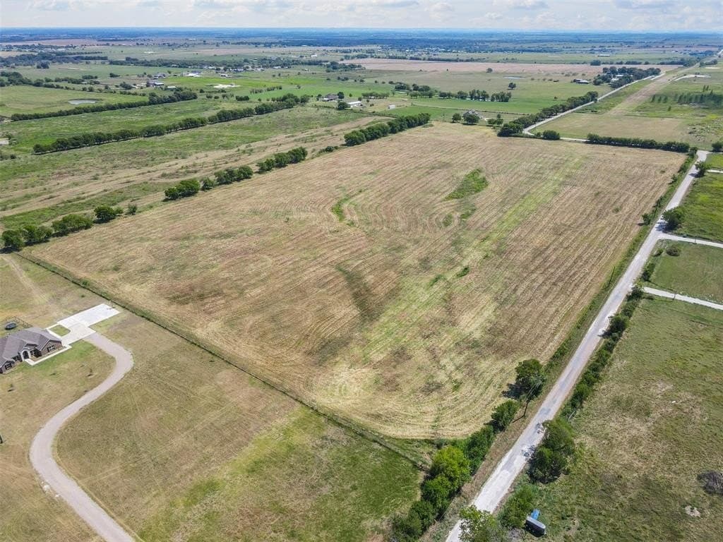 12.5 acres in Johnson County gallery image 3