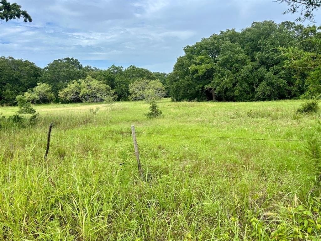 24.25 acres in Hunt County featured view