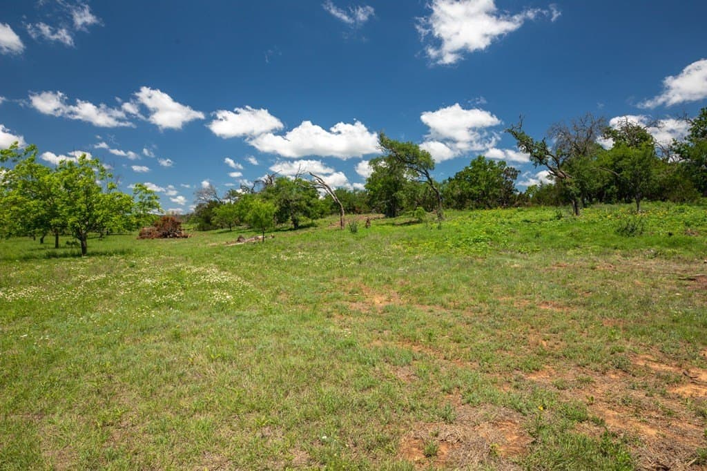 10.19 acres in Gillespie County - photo 9