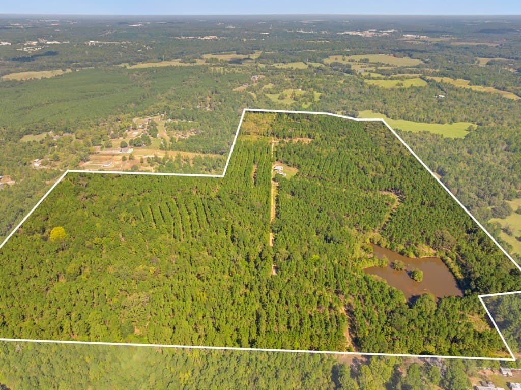 110.9 acres in Smith County