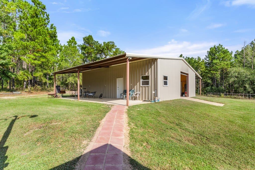 110.9 acres in Smith County - photo 20