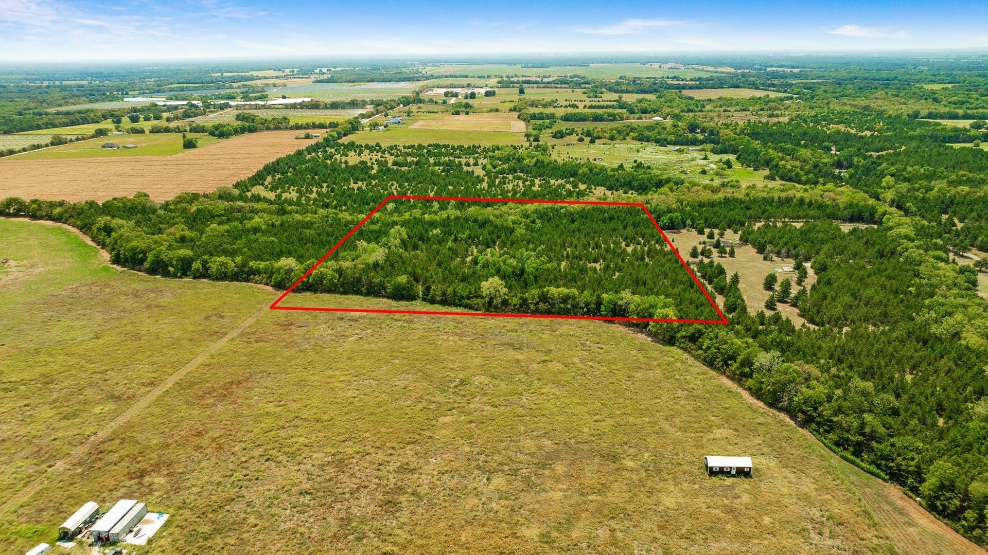 10 acres in Lamar County - photo 5