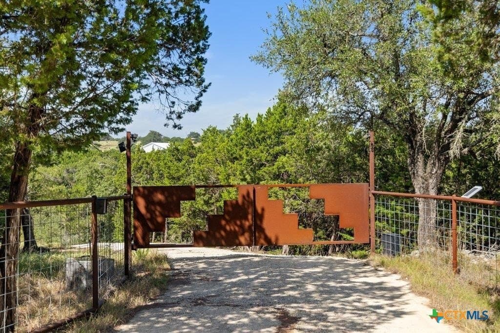 11.76 acres in Hays County - photo 37