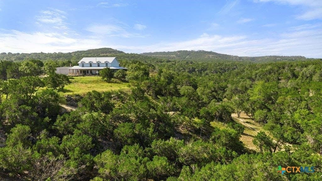 11.76 acres in Hays County