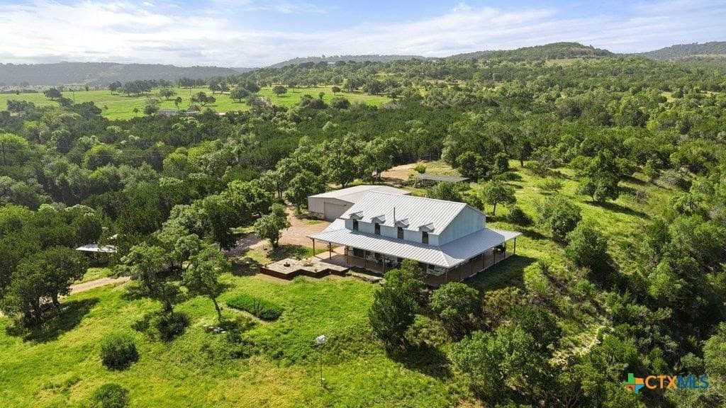 11.76 acres in Hays County - photo 3