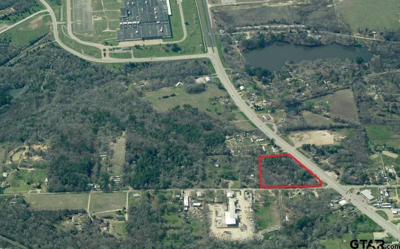 6 acres in Smith County gallery image 2