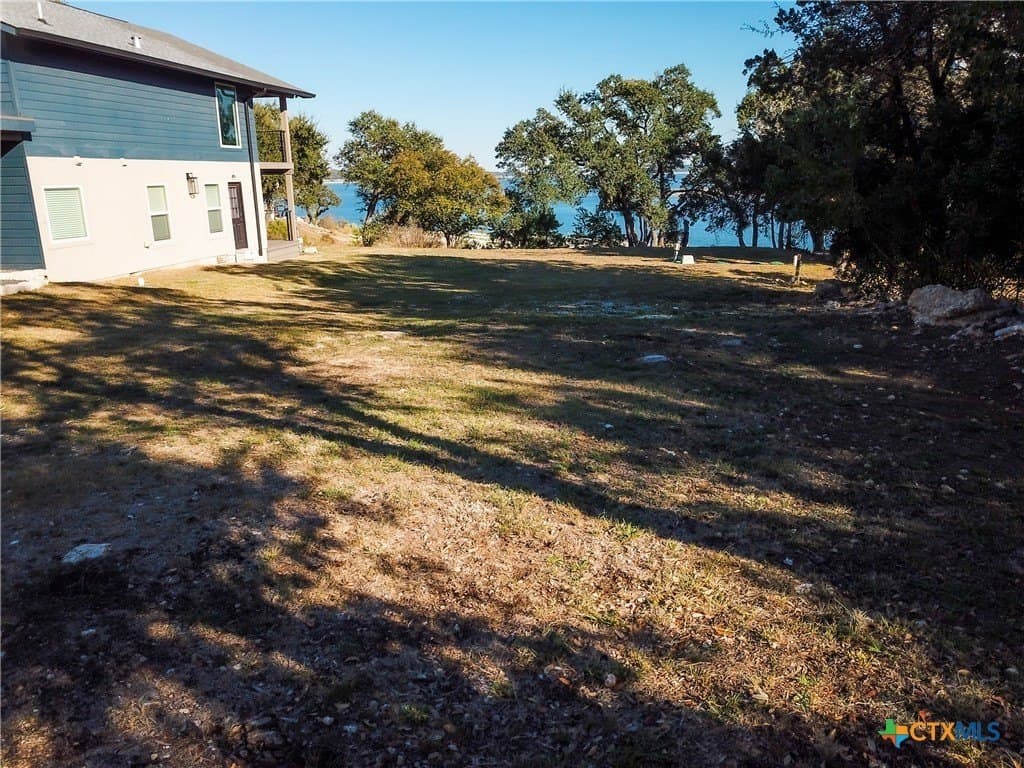 0.19 acres in Comal County - photo 7