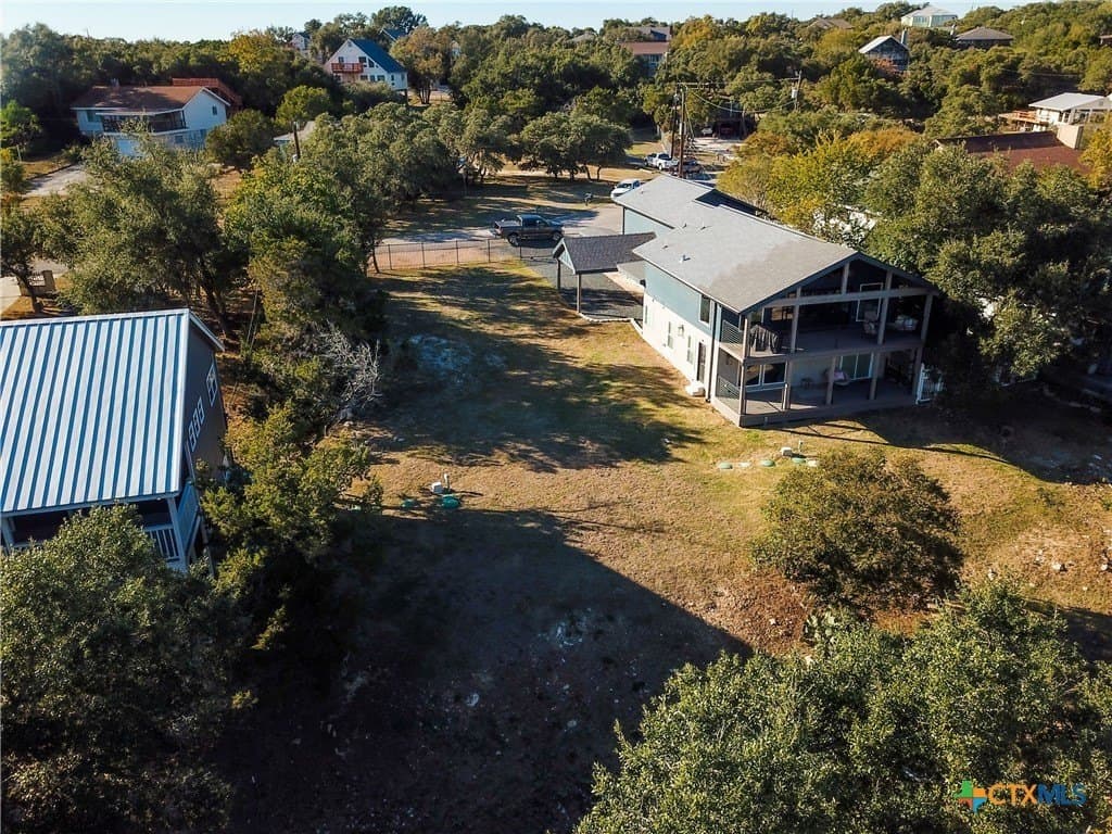 0.19 acres in Comal County - photo 5
