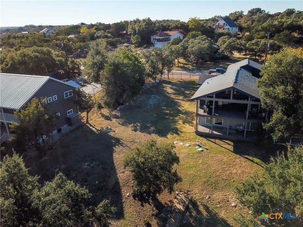 0.19 acres in Comal County - photo 4