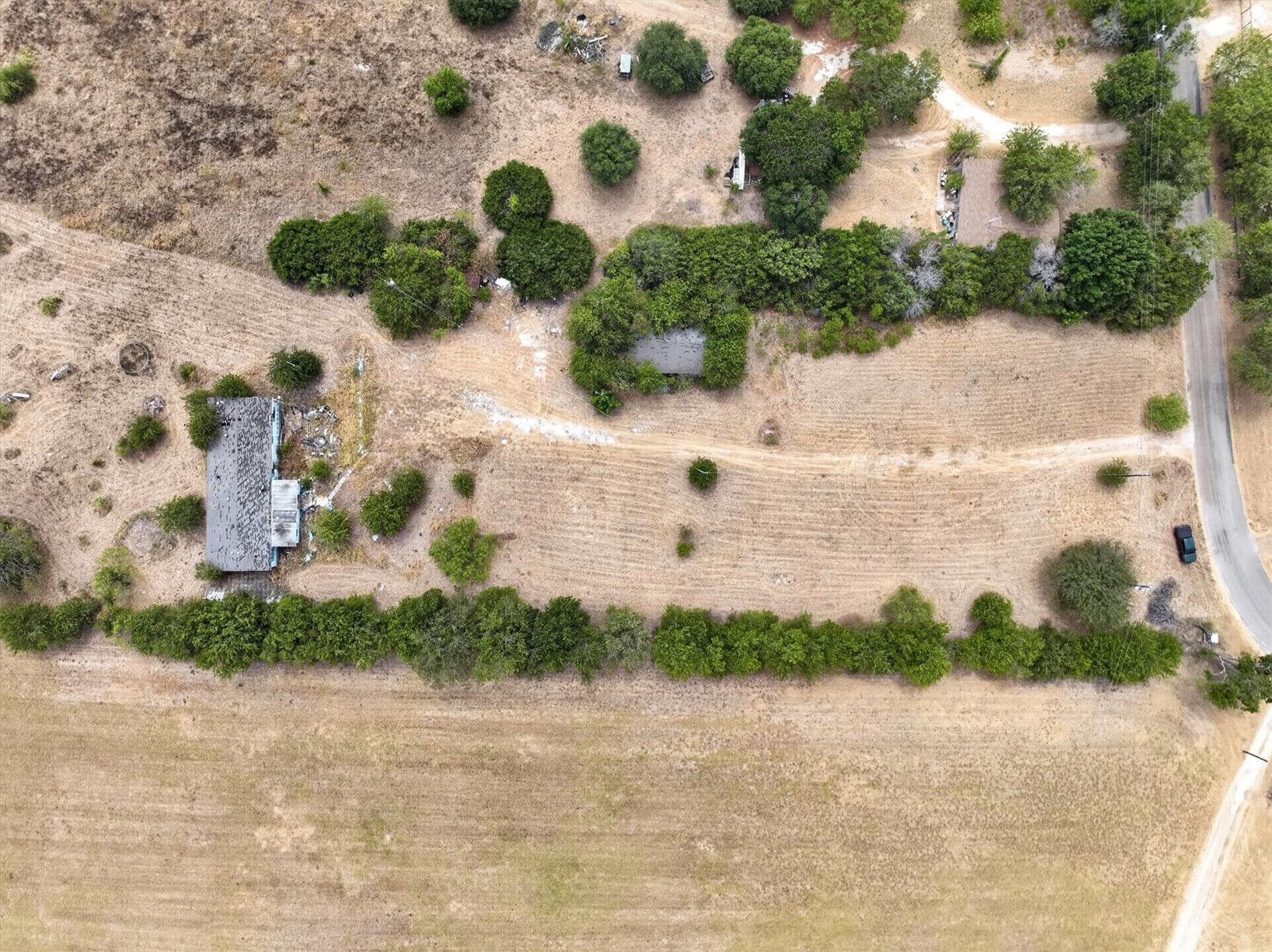 5.5 acres in Johnson County - photo 2