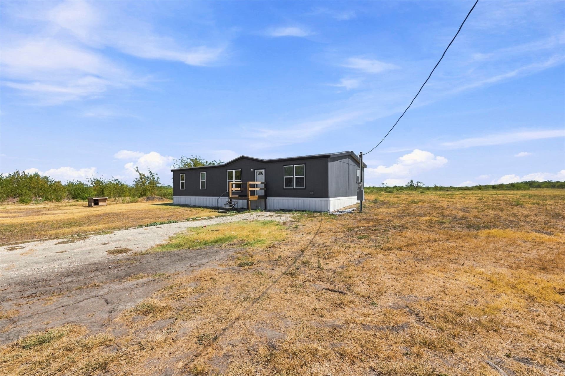 10 acres in Navarro County - photo 3