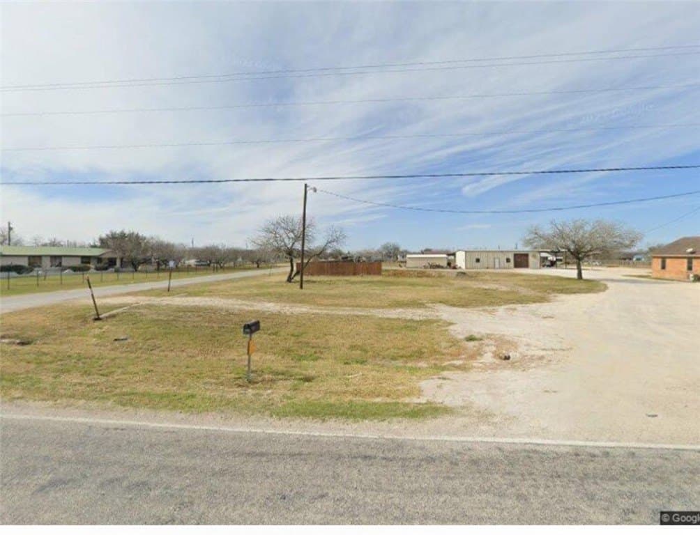 0.25 acres in Jim Wells County