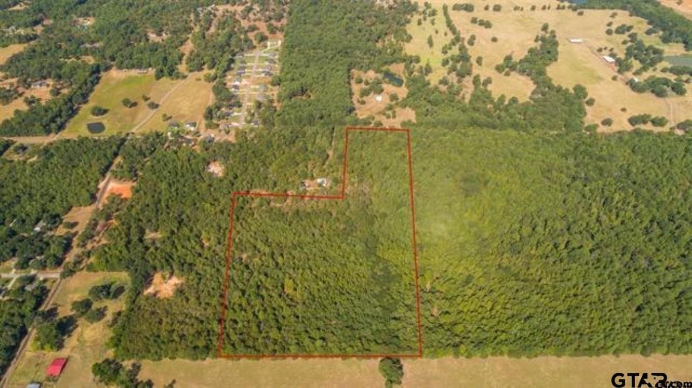 25 acres in Smith County - photo 2