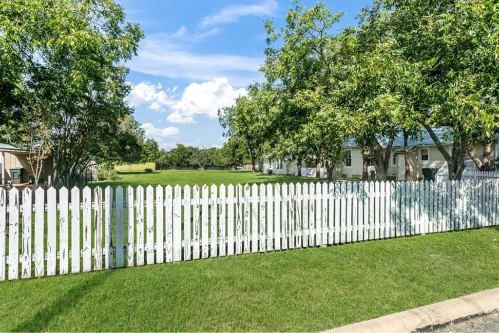 0.29 acres in Gillespie County gallery image 3