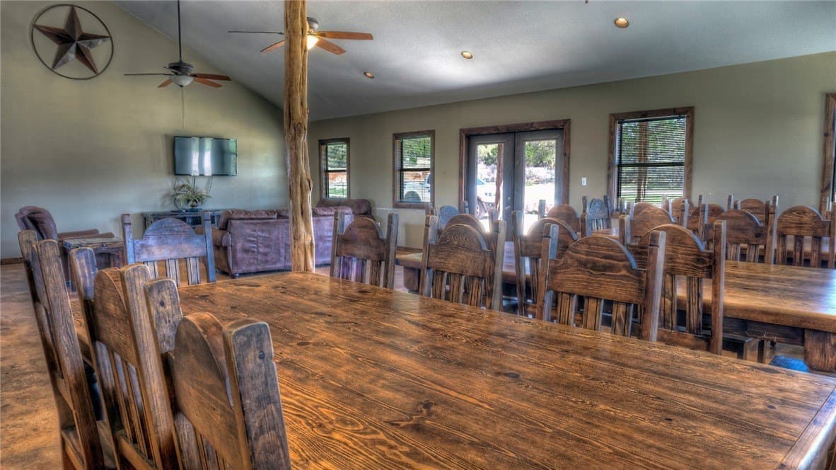 223.4 acres in Uvalde County gallery image 4