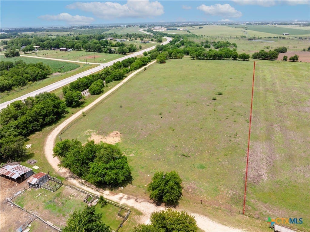 13 acres in Williamson County gallery image 3