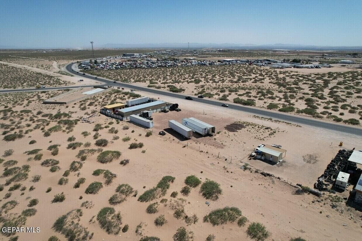 0.5 acres in El Paso County gallery image 2