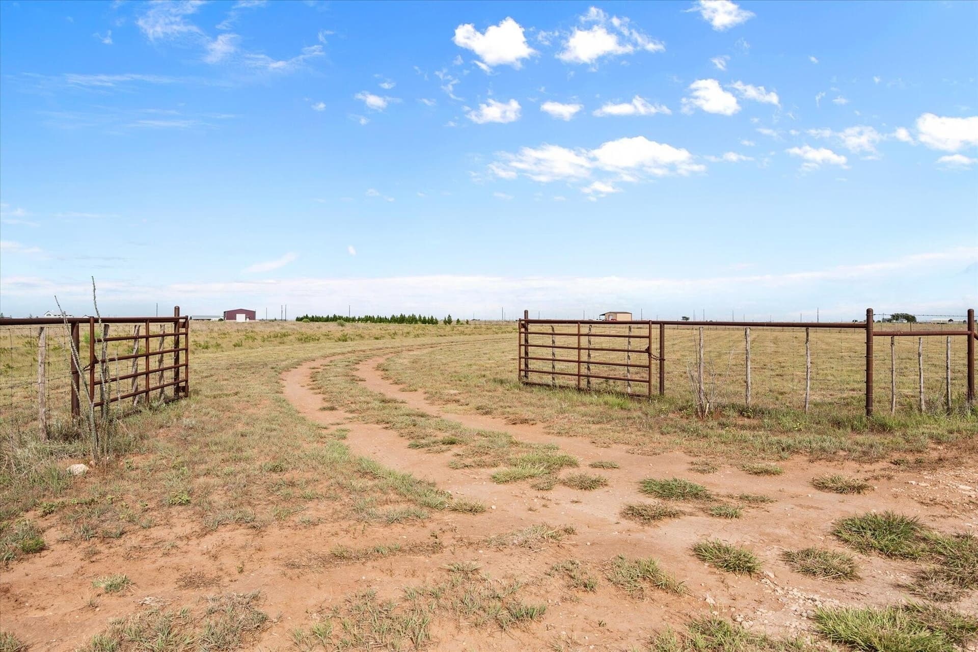 12.51 acres in Lynn County gallery image 3