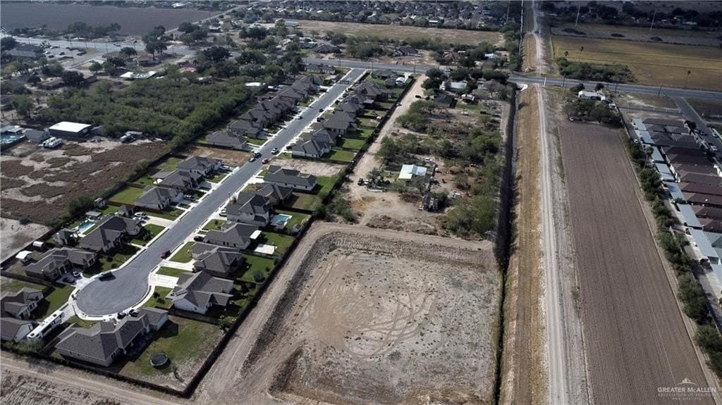 1 acres in Hidalgo County - photo 9