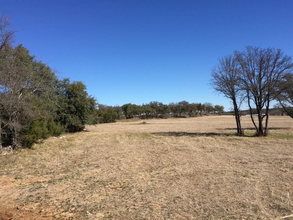 5 acres in Bosque County gallery image 4