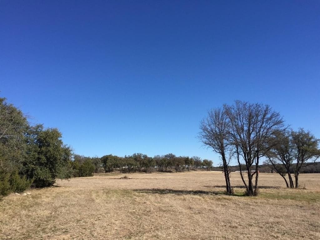 5 acres in Bosque County gallery image 3