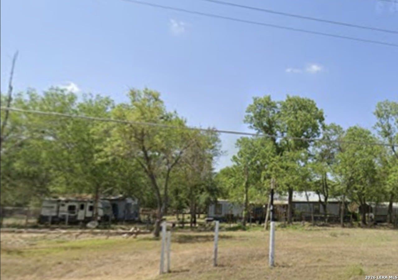 0.26 acres in Atascosa County gallery image 4