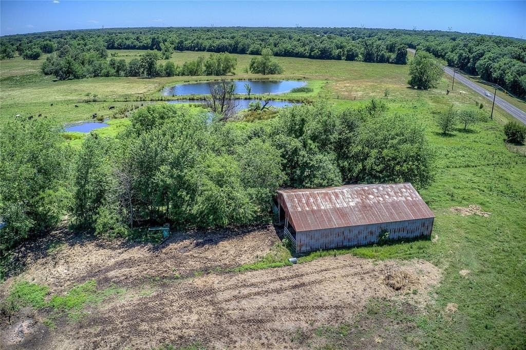 292.09 acres in Hopkins County gallery image 3