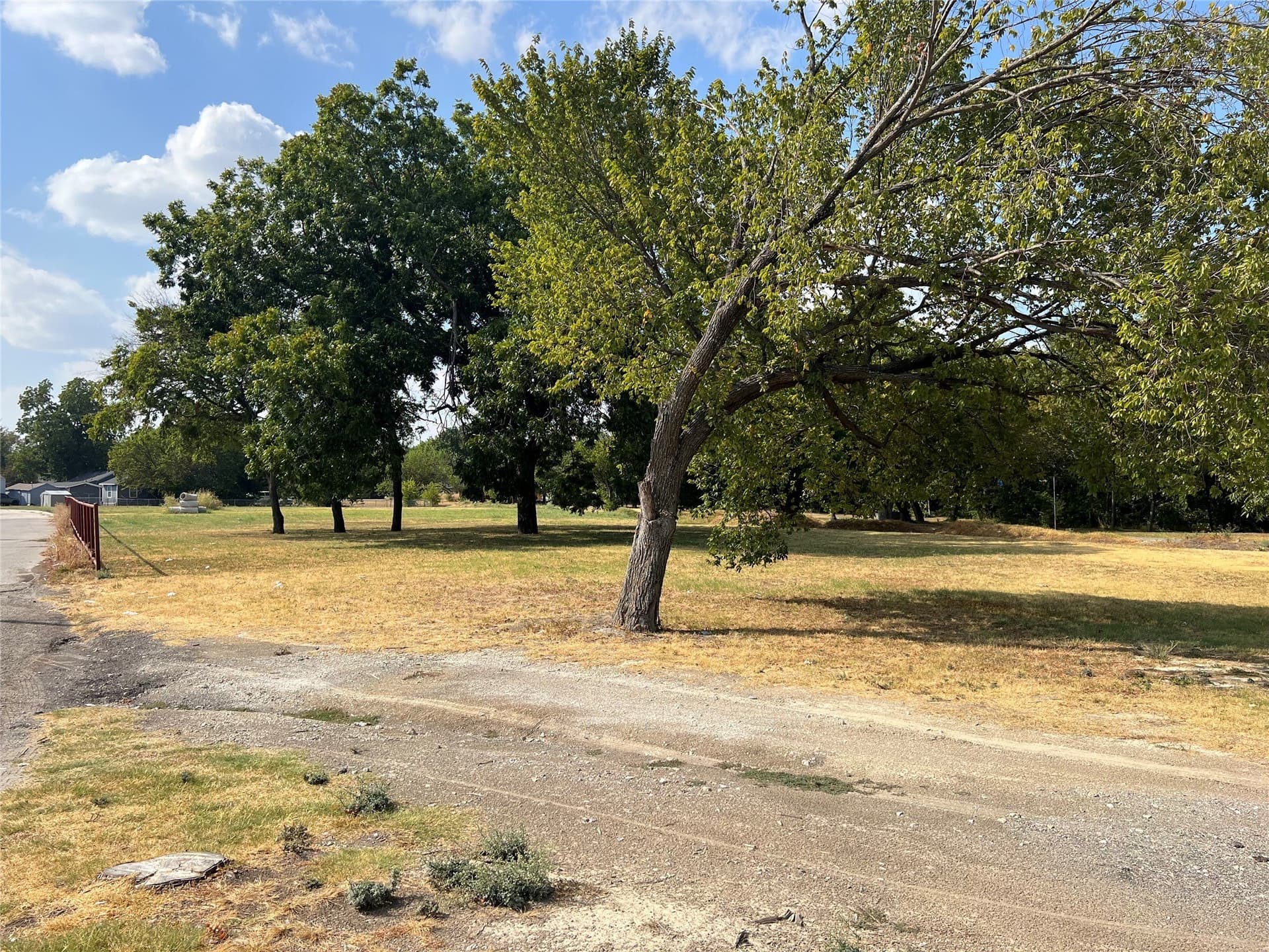1.24 acres in Collin County gallery image 2