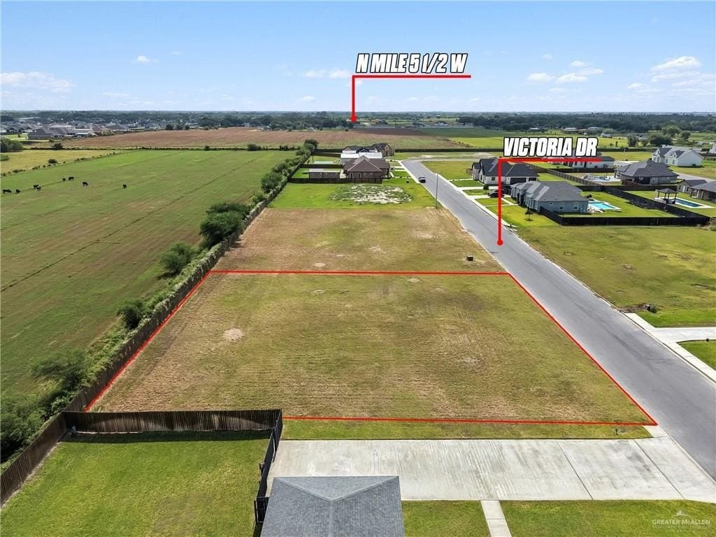 0.5 acres in Hidalgo County gallery image 4