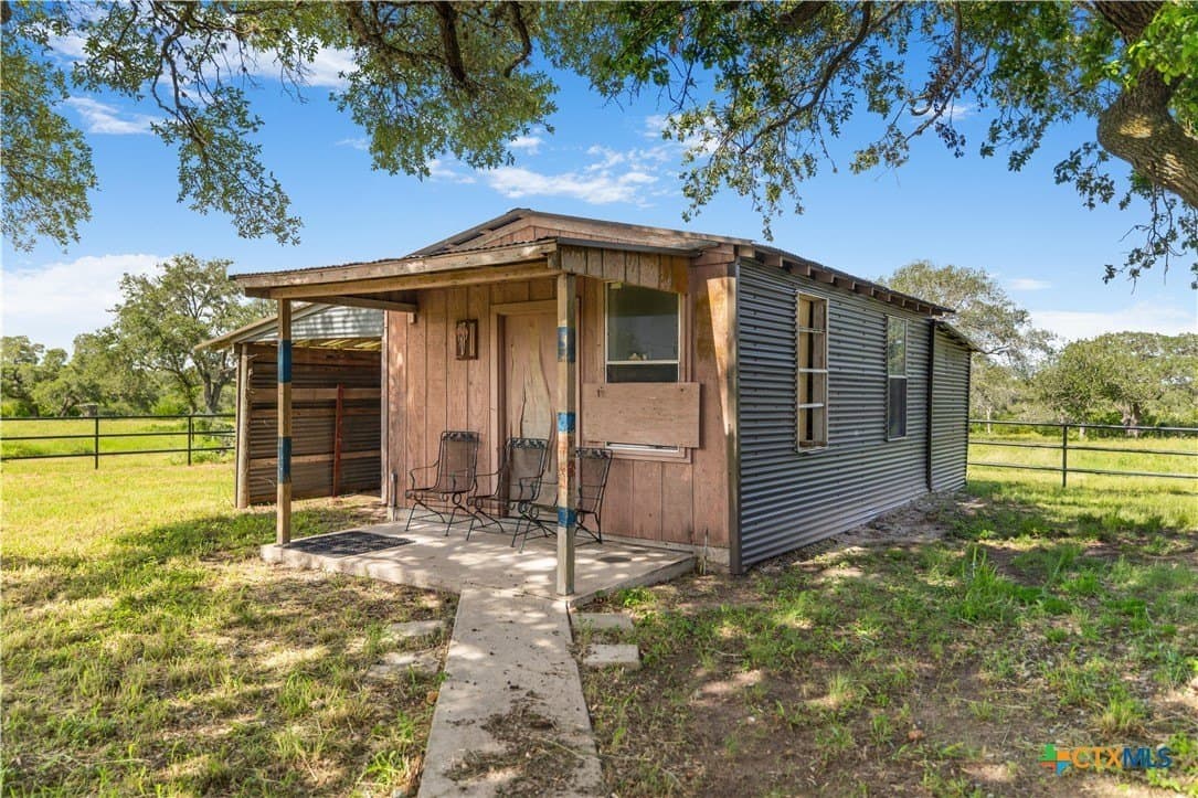 31.78 acres in Goliad County - photo 29
