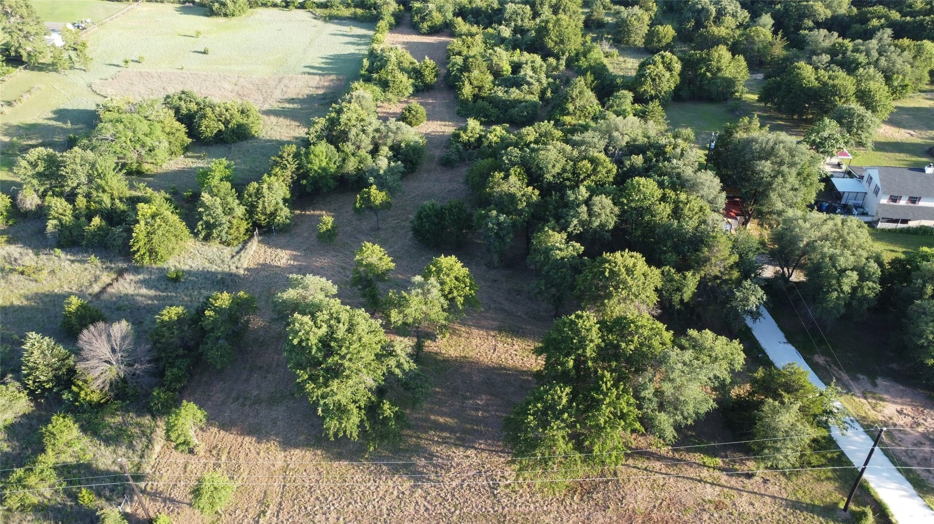 3.68 acres in Tarrant County - photo 10
