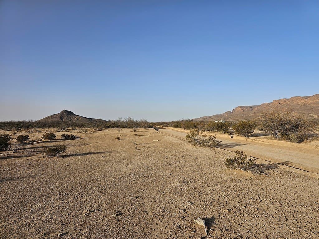 5 acres in Brewster County - photo 16