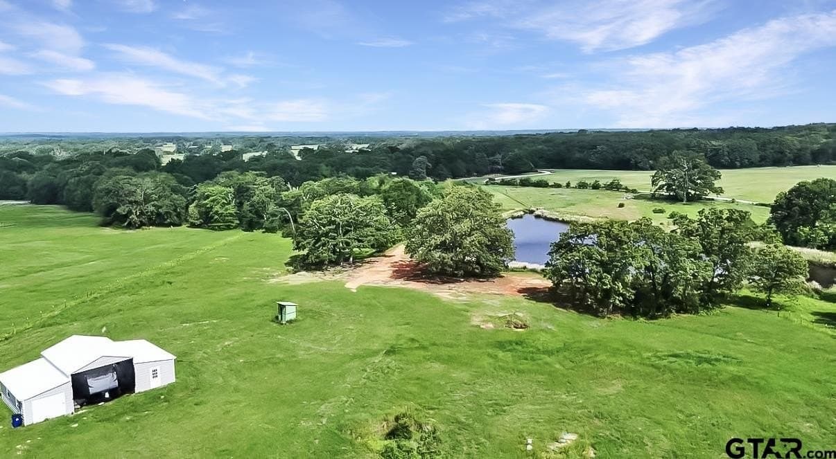 10.01 acres in Henderson County gallery image 2