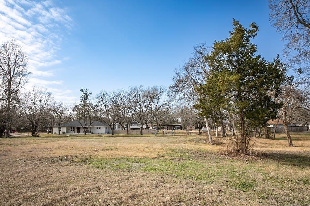 1.01 acres in Washington County - photo 2