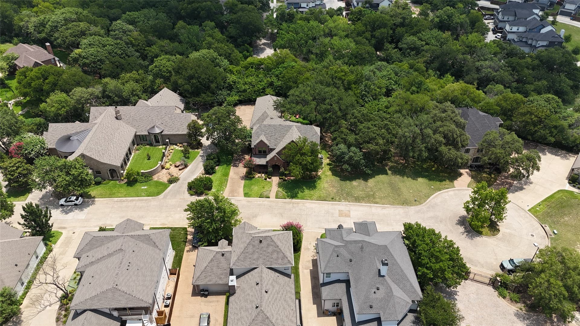 0.35 acres in Tarrant County gallery image 2