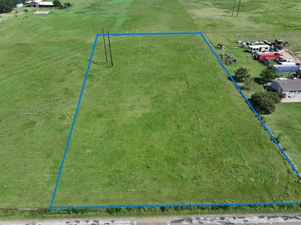 2.29 acres in Kaufman County gallery image 3