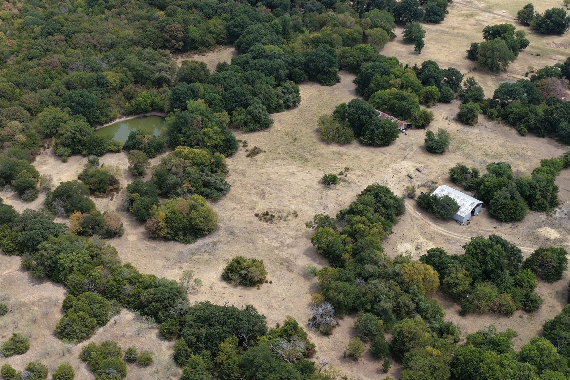 56.88 acres in Ellis County - photo 5