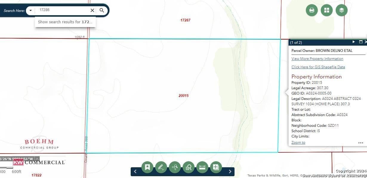 307 acres in Uvalde County gallery image 4