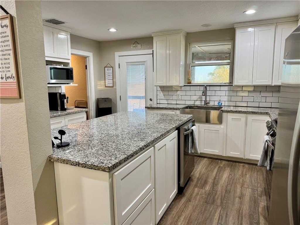 16 acres in Live Oak County featured view