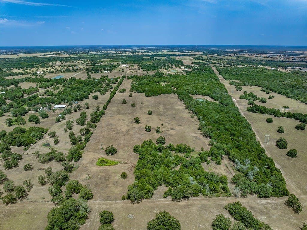 66.92 acres in Fayette County - photo 11