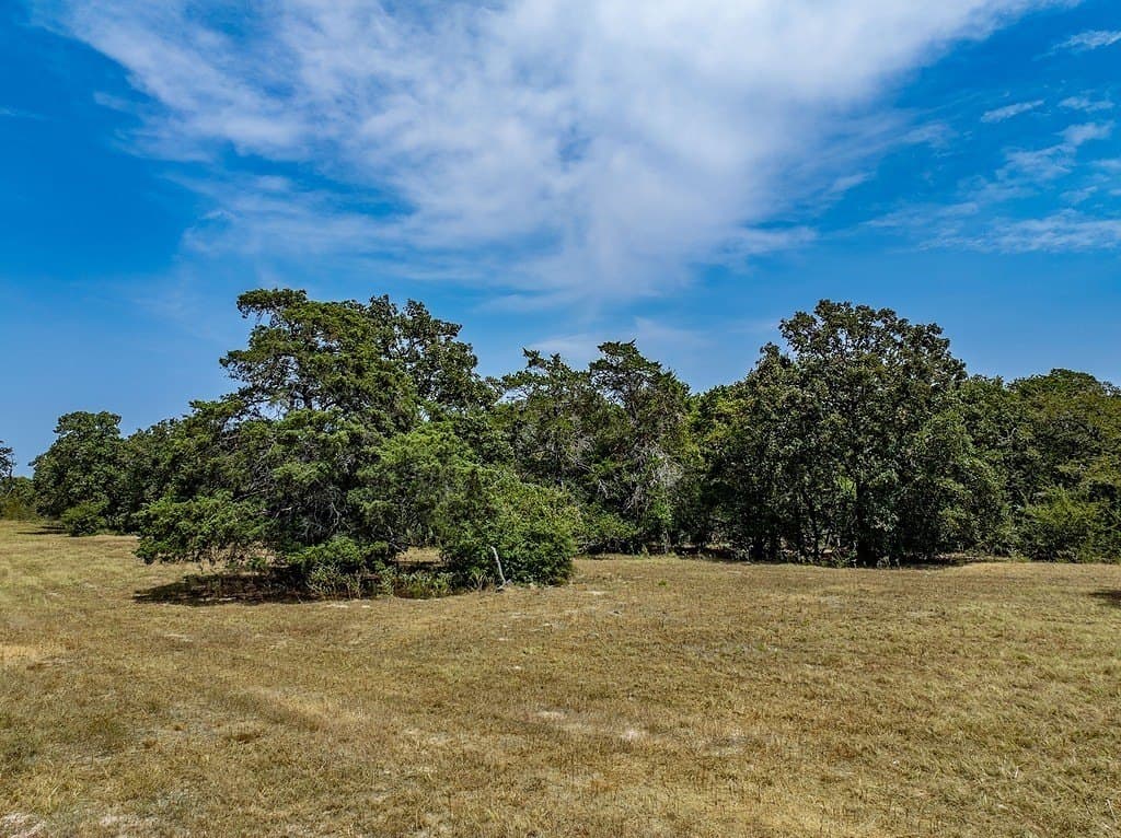 66.92 acres in Fayette County - photo 3