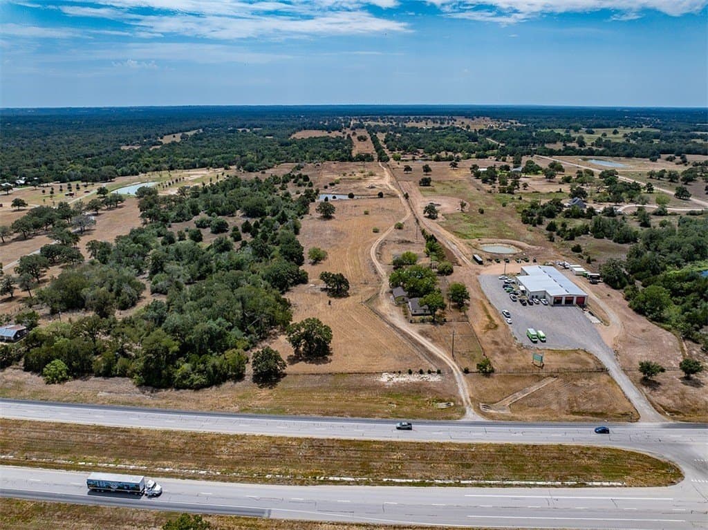 66.92 acres in Fayette County - photo 29