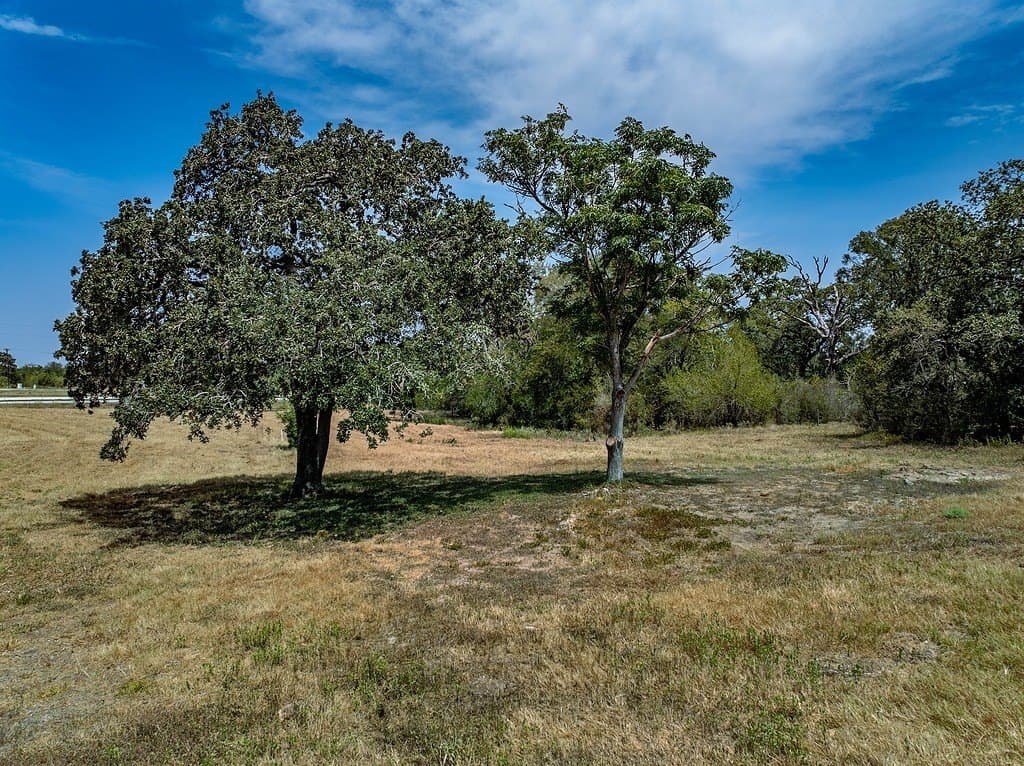 66.92 acres in Fayette County - photo 6