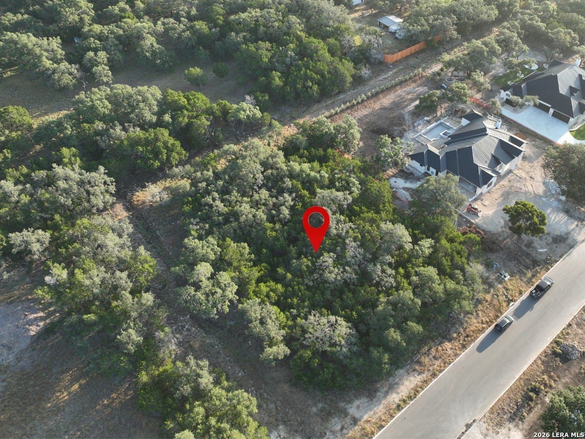 1.04 acres in Kendall County - photo 4