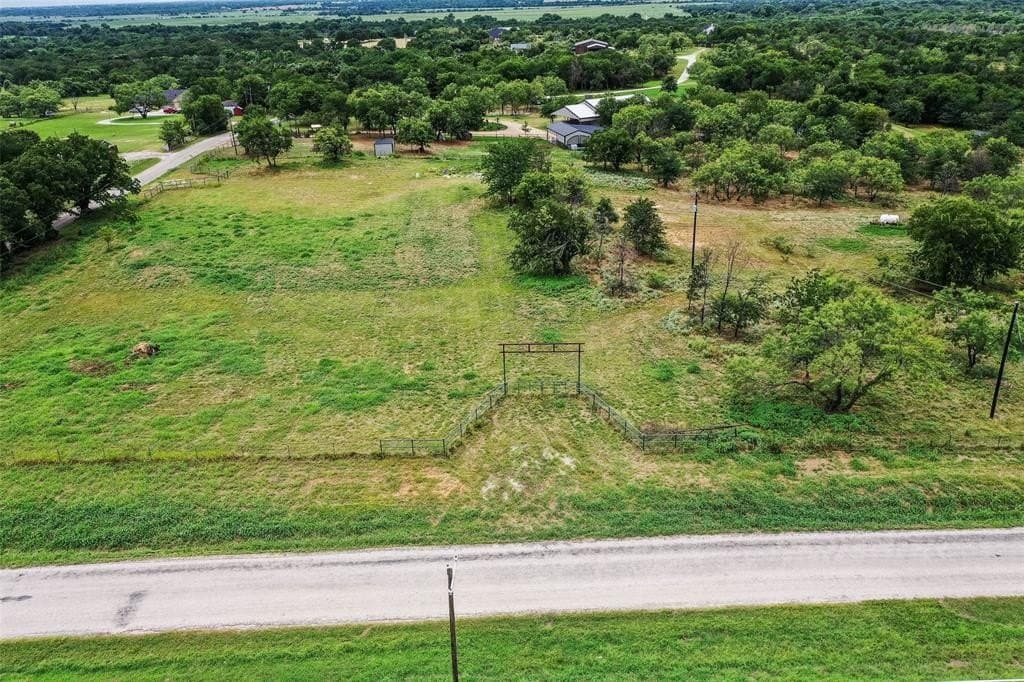 11.84 acres in Wise County